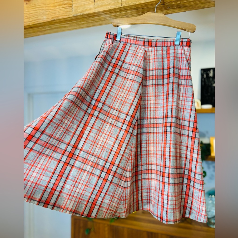 Handmade VTG-Coral and Grey Plaid Midi Skirt - Picture 6 of 10